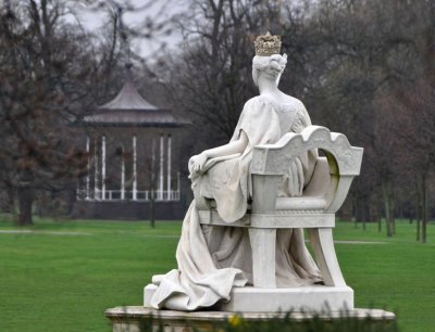 Queen Victoria still on duty