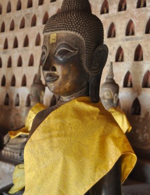 7000 Buddah images at Sisaket