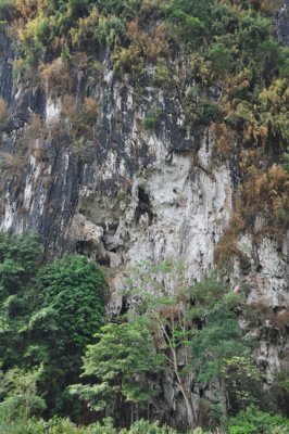 Tham Pha Thok caves Pathet Lao base in war