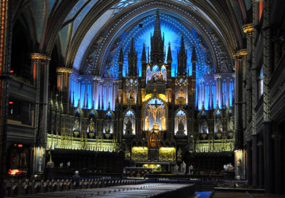 Impressive interior of Notre Dame Basilica