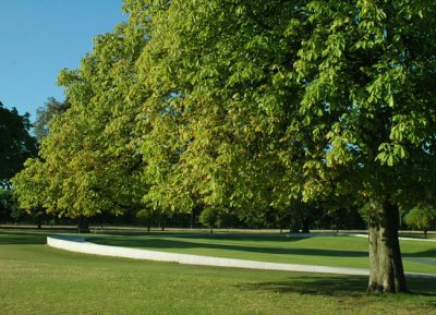 Diana Memorial in Summer