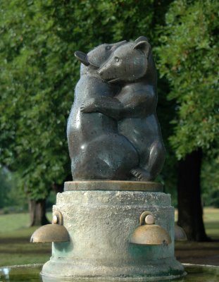 Two Bears fountain