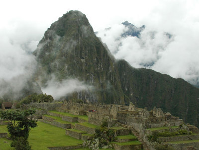 The dominance of Wayna Picchu