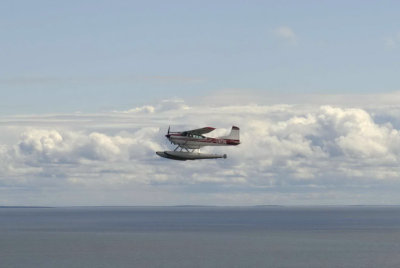 _DSC7358 JC qui vole  mes cots au dessus de la Baie James.jpg