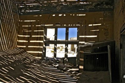 Kolmanskop Ghost Town