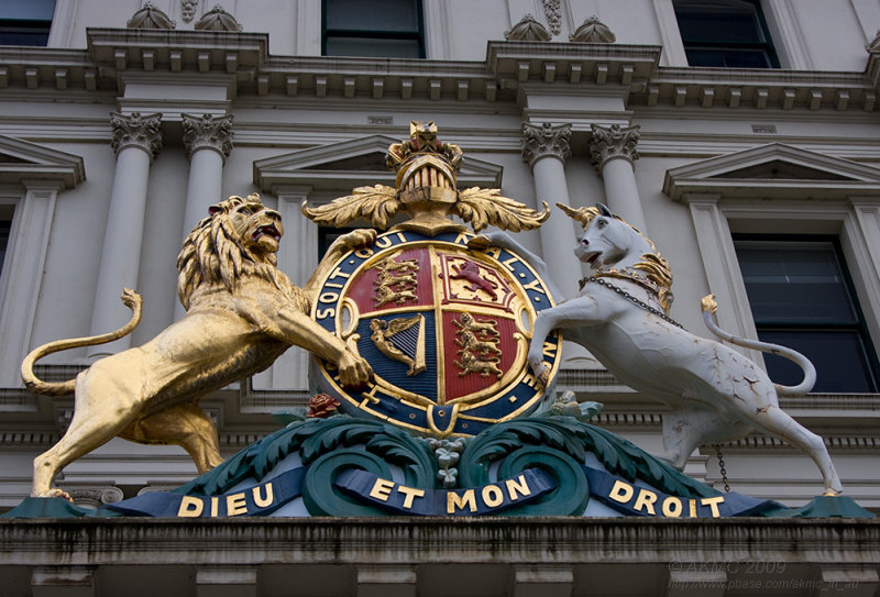 090411_1003_3485 - 10:03 Dieu Et Mon Droit