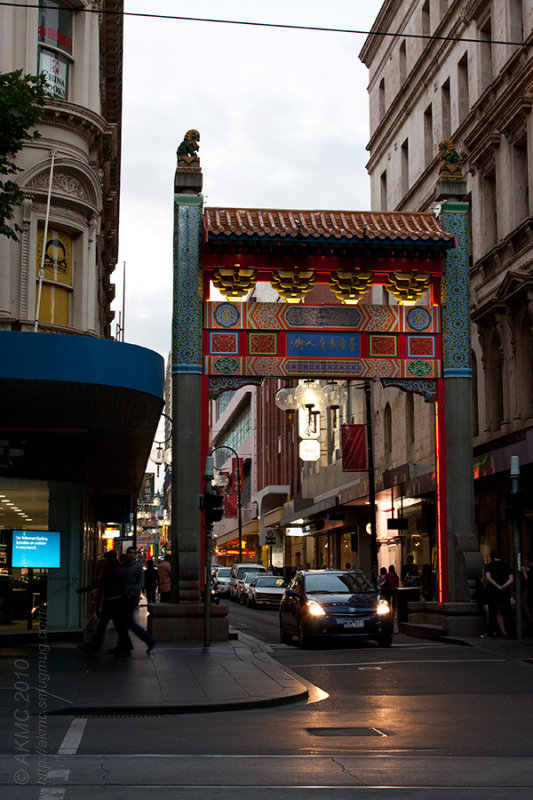 12968 Chinatown at Dusk