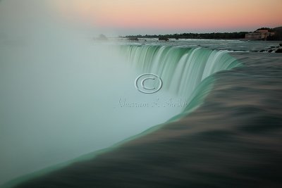 IMG_8718Niagara.jpg