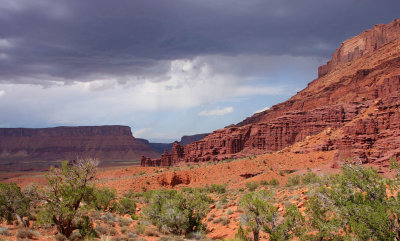 ICR2010_UT6970_STORMFISHRTWR1PB.jpg
