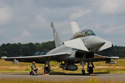 Eurofighter performing pre-flight checks