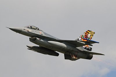 Air Power Demo (F-16)