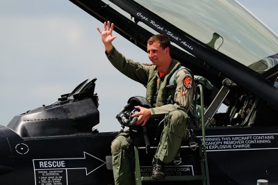 Capt. Ralph Sheik Aarts (demo F-16)