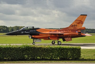 F-16 J-015