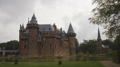 kasteel en kerk