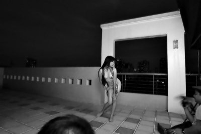 nude2_200822459.JPG