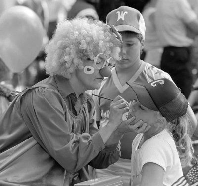 Judy George Paints Faces At July 4th Parade