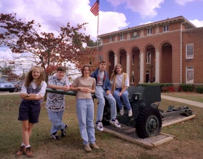 Booneville Students at Prentiss County Courthouse