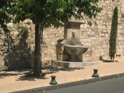 2 - Font dou Lavandou.jpg