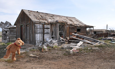 Everything is abandoned ....
