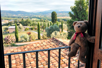 Getting up in the morning and admiring Tuscany landscape...