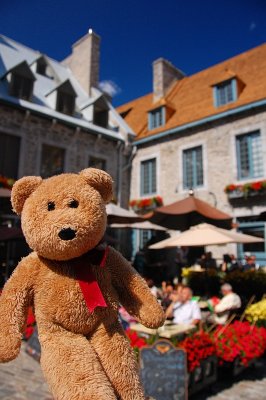 How charming is the Petit Champlain Quarter!
