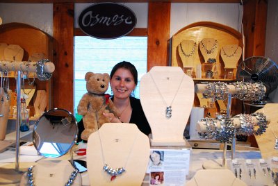 Shopping unique Quebec designer jewerly
