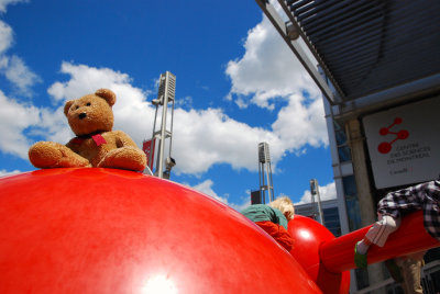 Playing in front of the Montréal Science Centre...