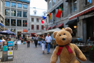 Strolling over the streets of Montreal...