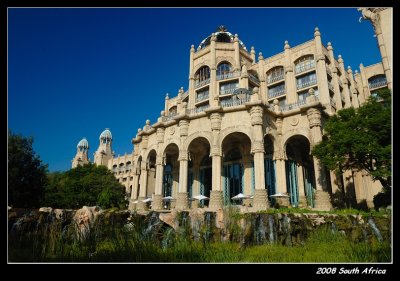Ӷ--THE  PALACE~[