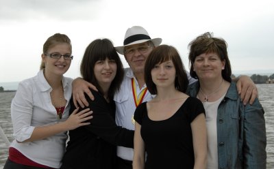 Eva und Leopold Thurner mit den Tchtern Martina, Stefanie und Caroline