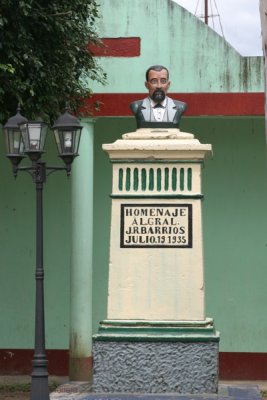 Monumento a Justo Rufino Barrios