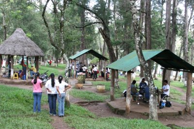 Infraestructura Turistica en la Laguna del Pino