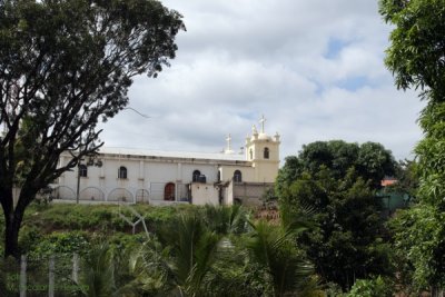 Vista Panoramica de la Iglesia Catolica