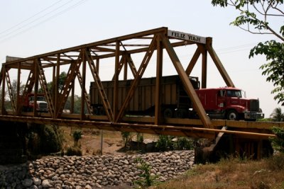 Antiguo Puente Siguacan
