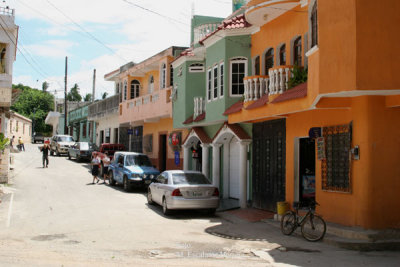 Calle Principal y Comercial del Area Urbana