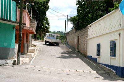 Calle Tipica de la Poblacion