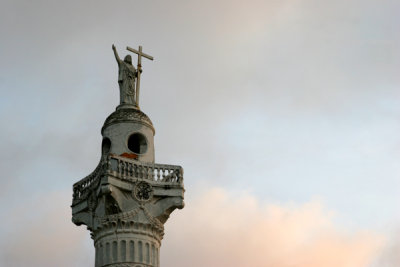 Monumento en Parque Local