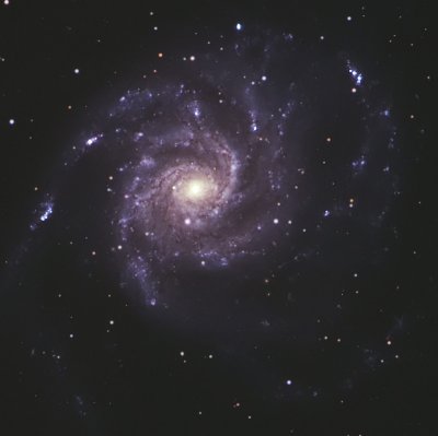 M101 (EOS 40D)
