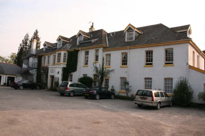 THE WOODLAND LODGE HOTEL