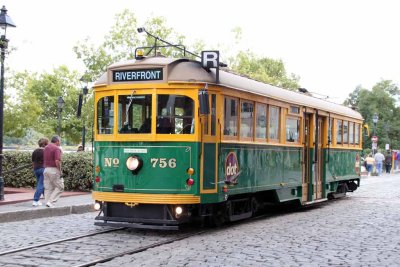 RIVERFRONT TROLLEY