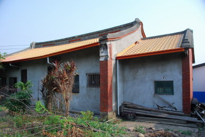 龍井薦馨堂賴厝