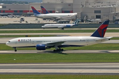 Delta Air Lines Boeing 777-232ER N862DA