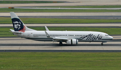 Alaska Airlines Boeing 737-890 N586AS