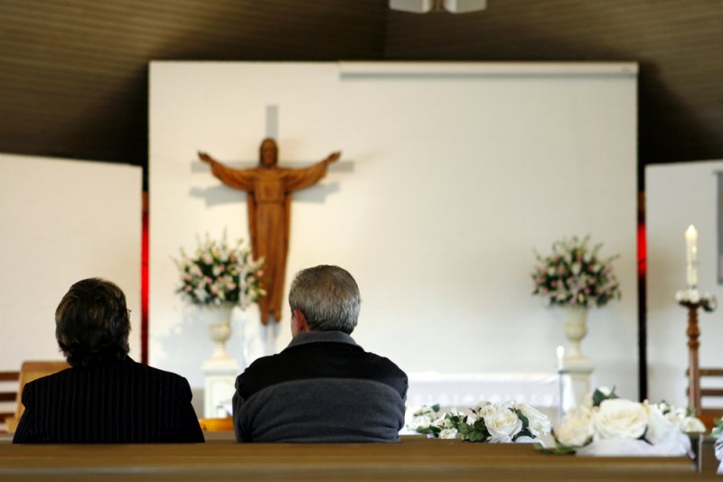 pray