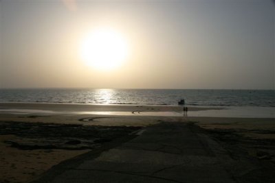 25.09.09 6th stop Beach for prawns and champers (161).JPG