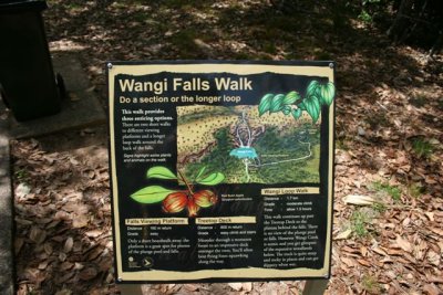 25.09.09 3rd stop Wangi Falls(35).JPG