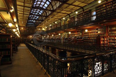 State Library - Mortlock Wing (100_0077)