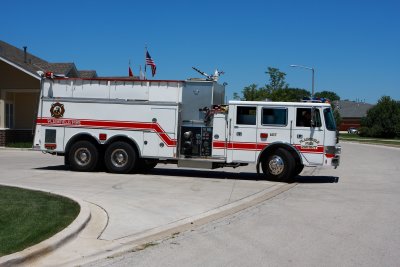 PlainfieldIL Pump truck 1917 7-2-10 1249 PM.JPG