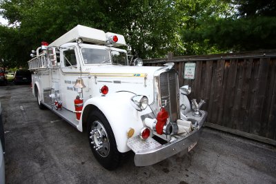 Western SpringsIL Engine 2 Sits Outside 7-11-10 952 AM.JPG