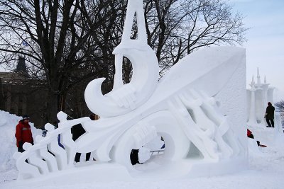 Sculptures sur neige lors du carnaval de Quebec sur les plaines d'Abraham